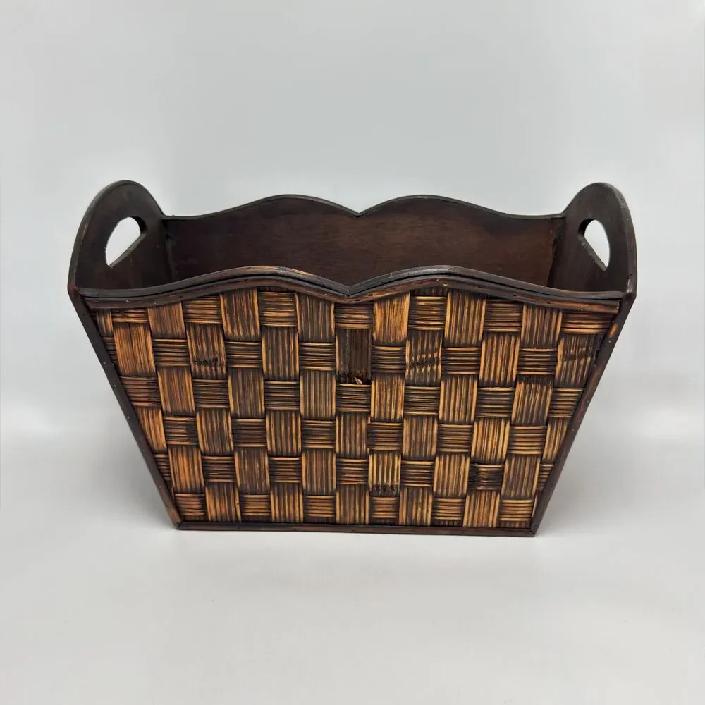 Vintage Woven Wooden Magazine Rack Storage Bin Basket with Scalloped Edge